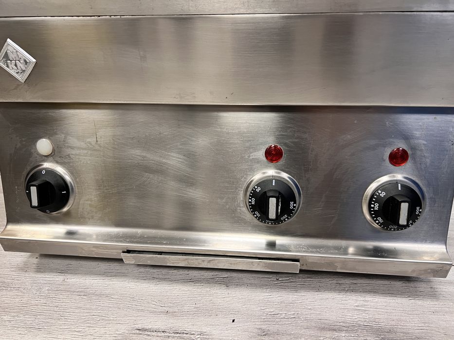 Plita electrica profesinala MKN Horeca