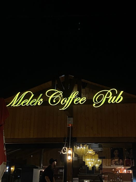 Reclame -casete luminoase-litere volumetrice -panouri publicitare -