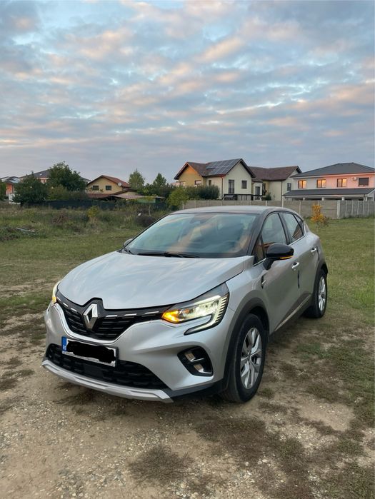 RENAULT Captur 2022