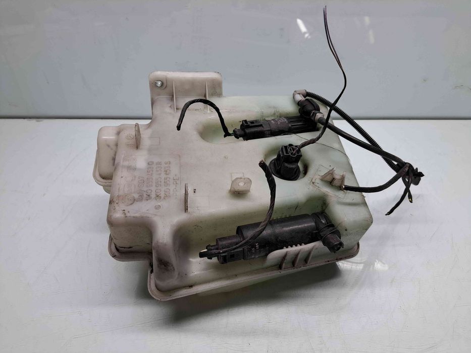 Vas lichid parbriz  Volkswagen Golf 5 (1K1) [Fabr 2004-2008] 1K095545