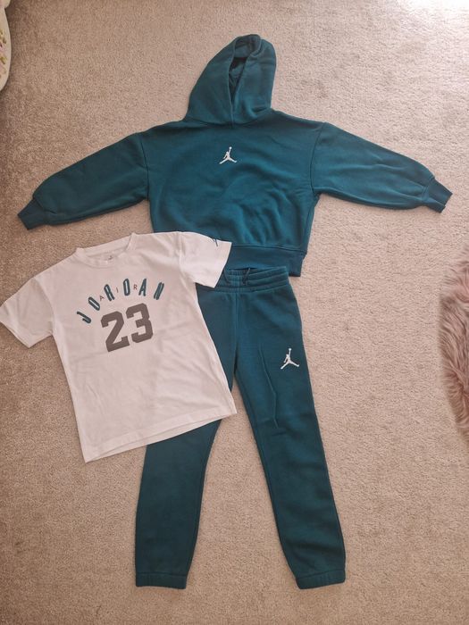 Trening Jordan cu tricou