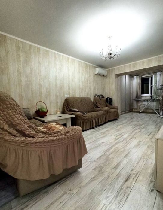 Квартира на Шота Руставели 3/4/4 общ пл 78м/77 серия