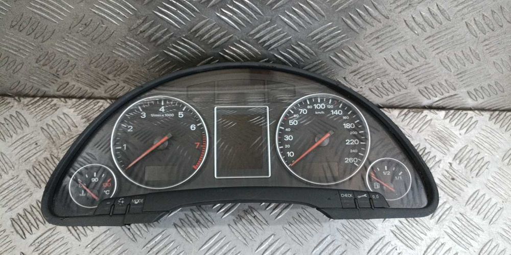 Километраж Audi A4 B6 3.0i 2001г.