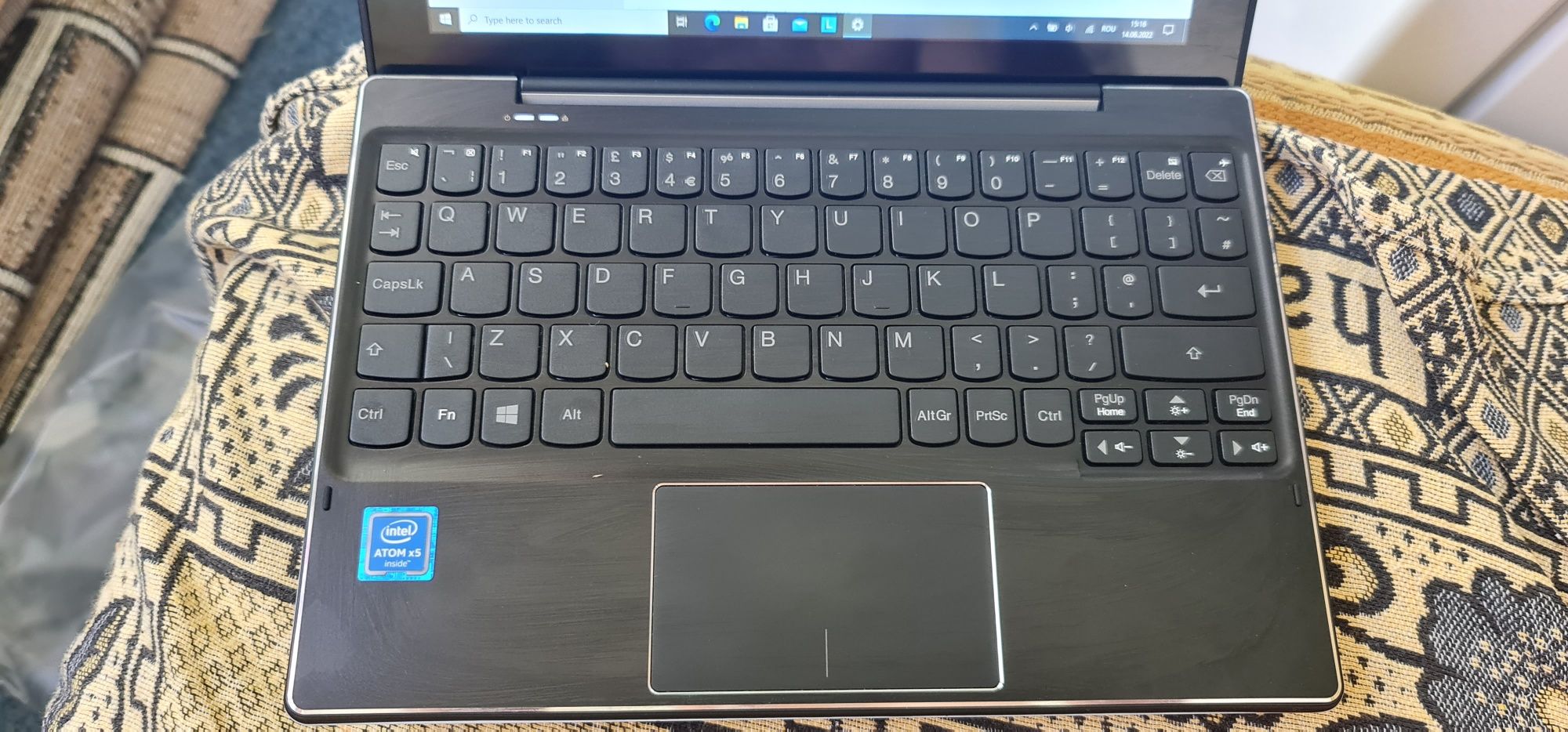 Vand tableta Laptop 2 în 1 Lenovo MIIX 310 -10ICR