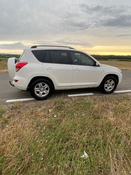 Toyota Rav 4  2.2.  4x4