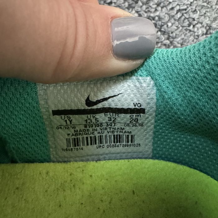 Ghete fotbal Nike 32