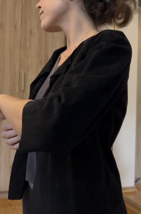 Jacheta cropped piele intoarsa