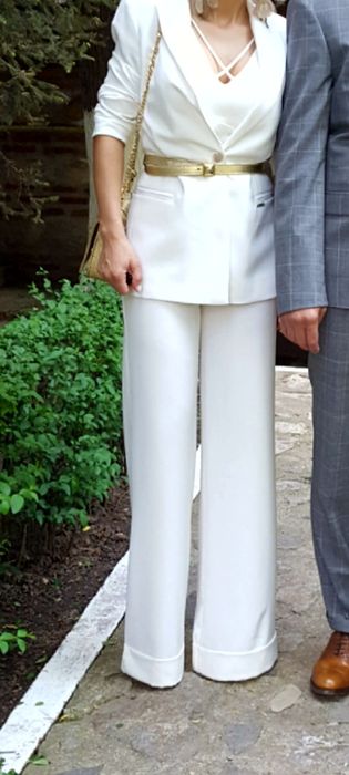 Costum Dama Motivi