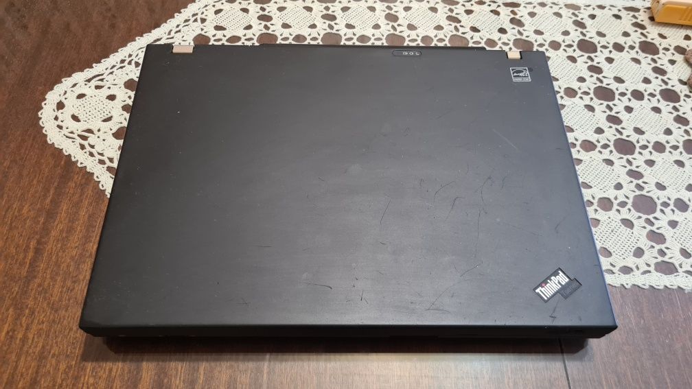 Lenovo T61 120GB SSD, 2GB RAM, Intel core duo 1.8ghz