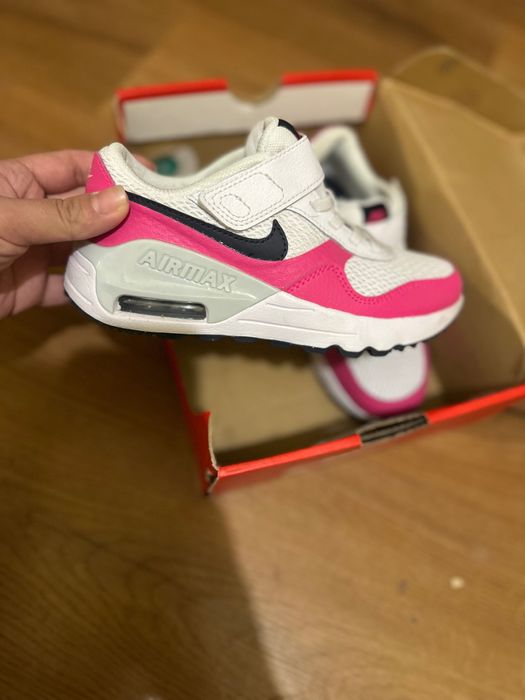 Детски маратонки Nike за момиче