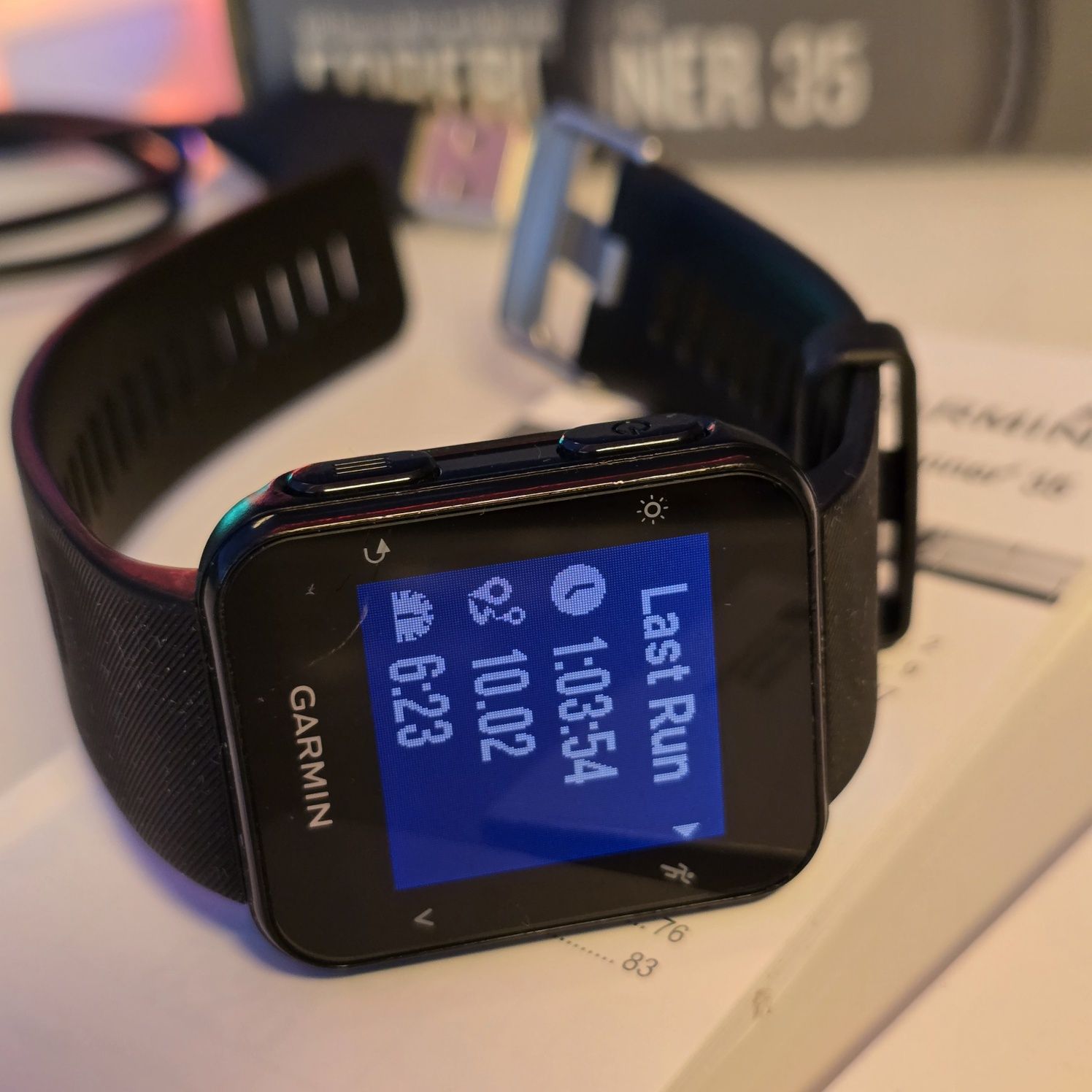 Часовник Garmin Forerunner 35 / Smart Watch / Гармин за бягане