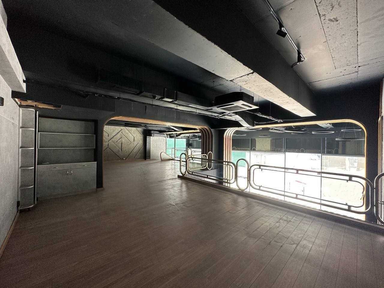 Кафе ресторан ЖК Акай Сити 1-2 этаж 250 м² без ремонта вдоль дороги