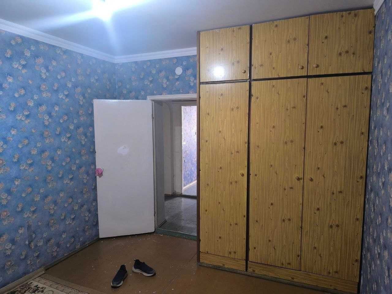 4 комнатная квартира,  Куйлюк центр, ориентир Корзинка,  Французская