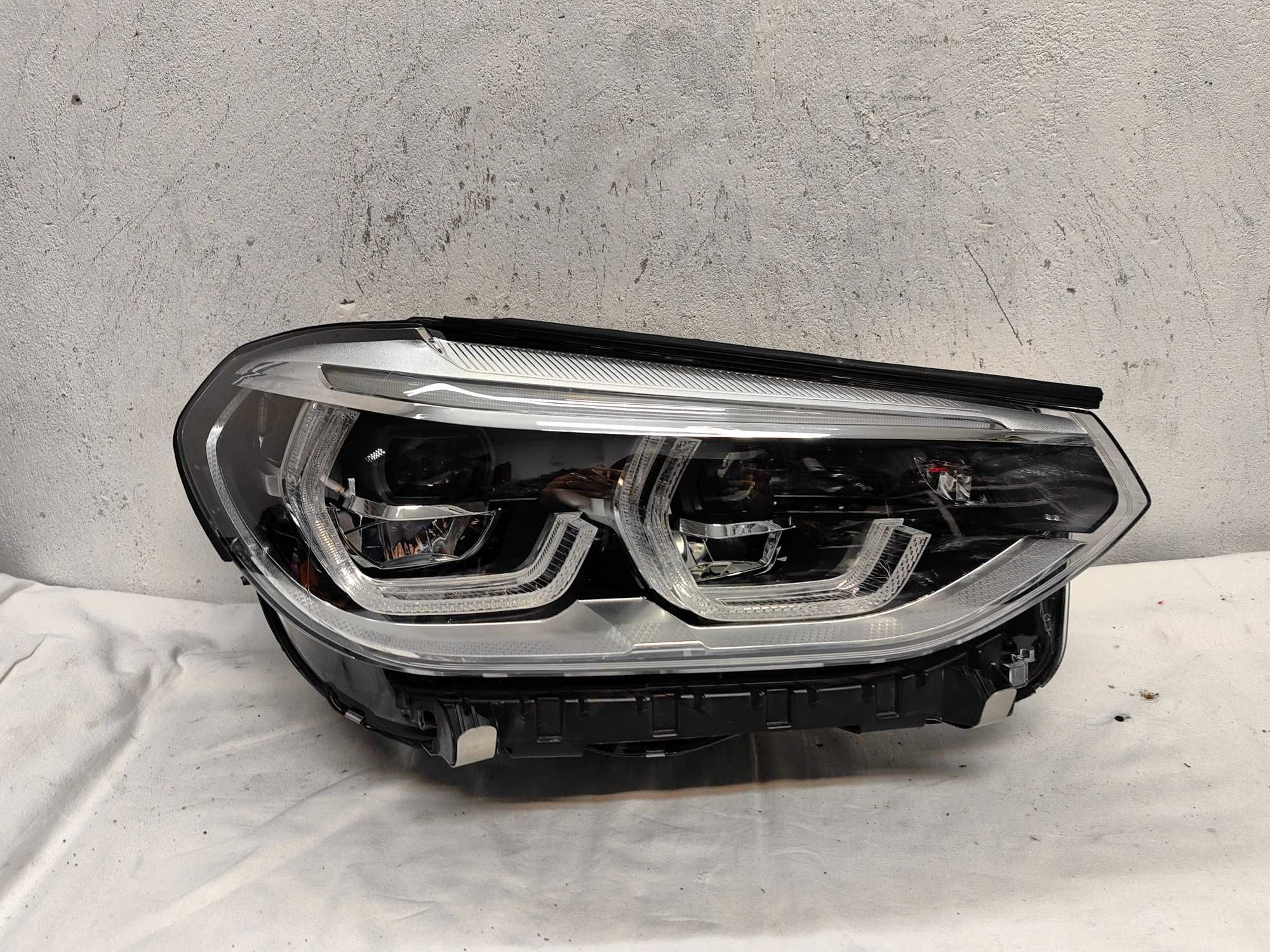 Оригинален фар БМВ Г01  Г02  BMW G01 X3  G02 X4 Adaptive Led