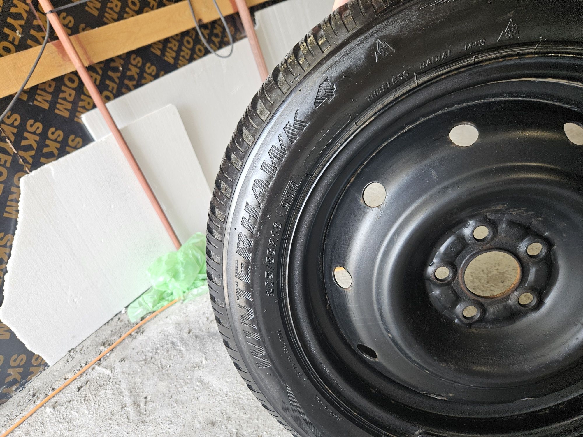 Зимни гуми с джанти 205х55 16ки Firestone Winterhawkдот 3623