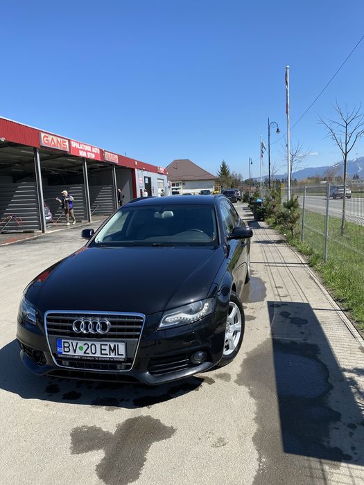 Audi A4 B8  2011 , 2.0 170 cp