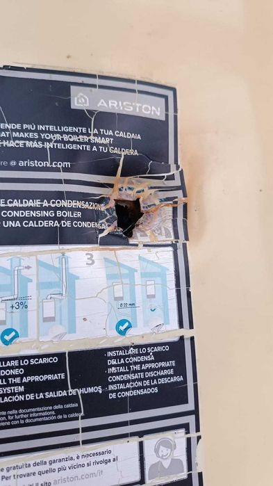 Centrala Cares premium Ariston defecta