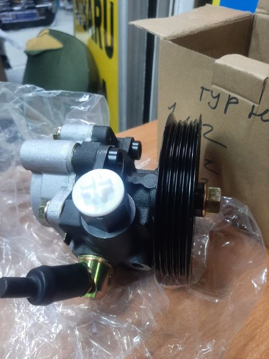 Гур насос на 1MZ 2MZ Тойота Камри
