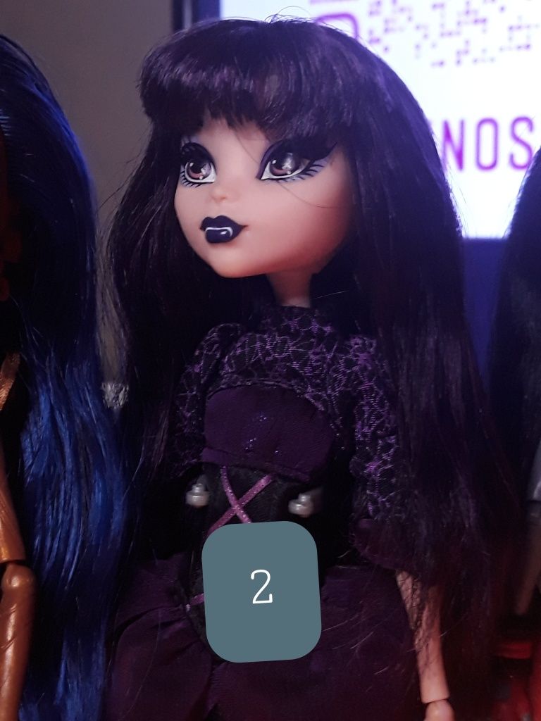 Monster High- 9 Colecție proprie.