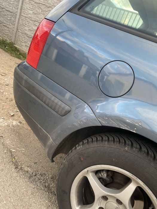 Vand passat  1,9 tdi mai muitr detali in privat