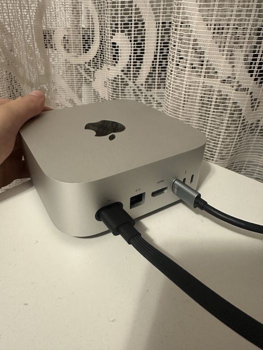 Mac mini m4 10 CPU 10 GPU 512 gb 16 gb ram