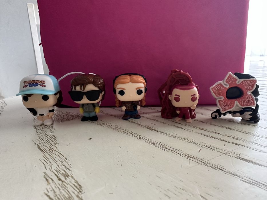 Обменяю или продам Kinder joy ОСД