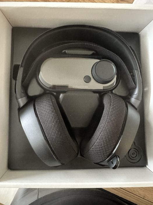 Слушалки Arctis pro+camedac