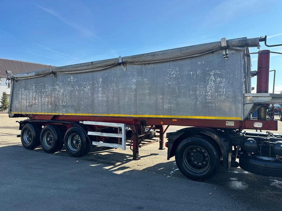 Vand semiremorca!/bena  32 MC cereale sau agregate Langendorf