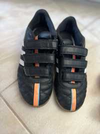 Adidas pentru sala 34