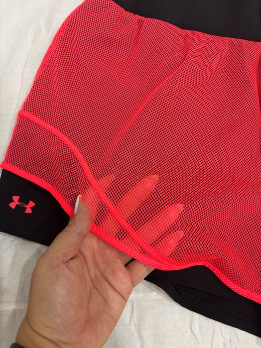 Дамски спортни пантялонки - Under Armour XL
