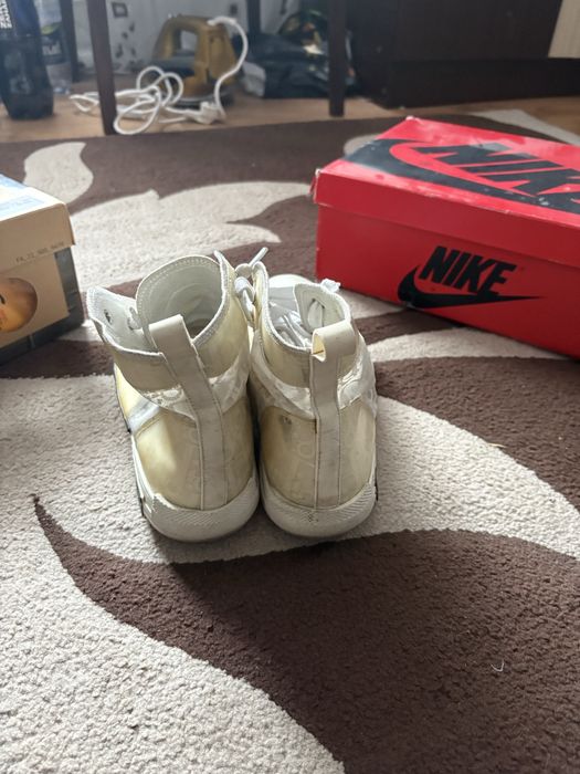 Dior B23 Triple White