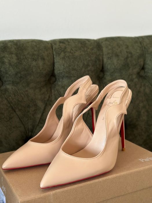 Pantofi Louboutin Pe Stoc