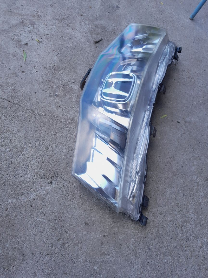 Grila cu semn Honda Civic 8 (Emblema, Grila radiator)