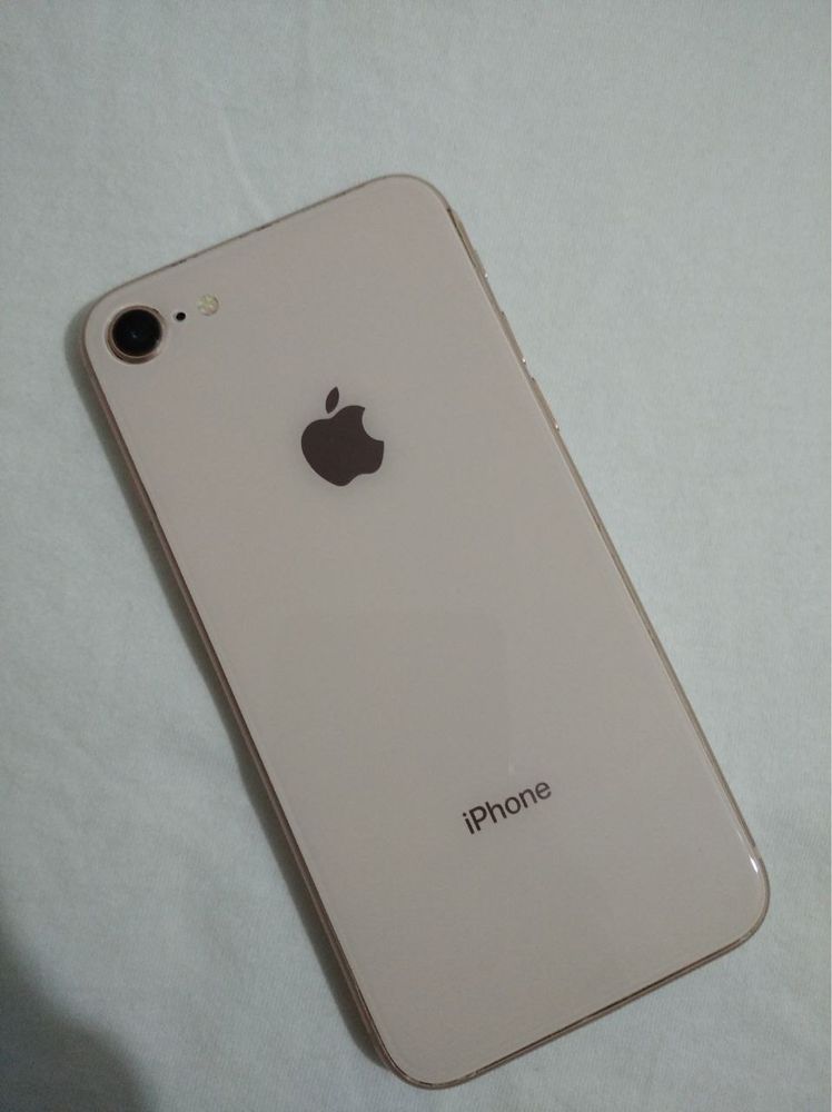 Iphone 8 срочноо