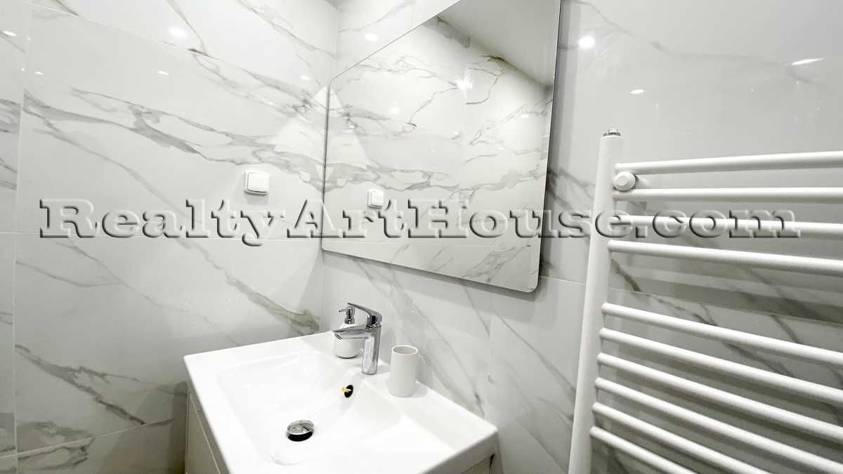 Дава се под наем Тристаен апартамент в София, Симеоново - 121 кв.м за 1200 € - Снимка #12