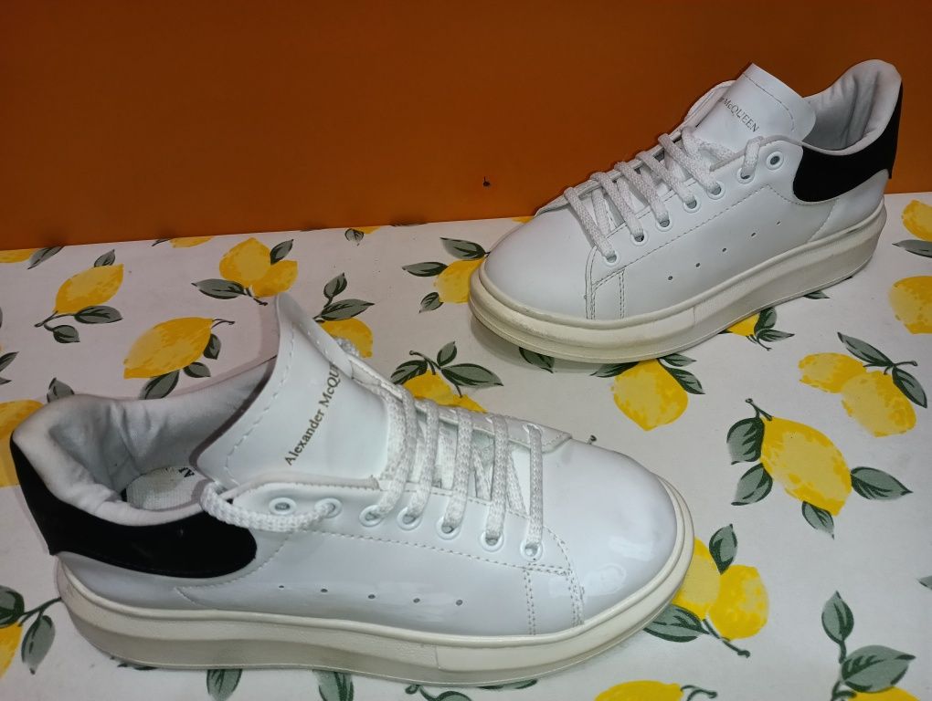 Alexander McQueen N 40 кожени - 210 лв