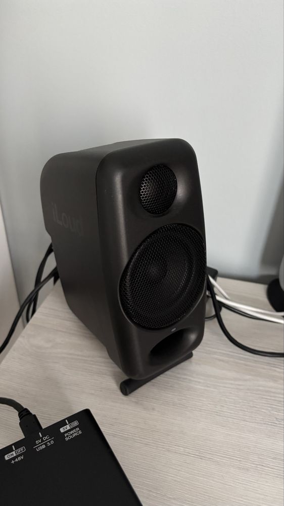 Студийные мониторы IK MULTIMEDIA iLoud Micro Monitor