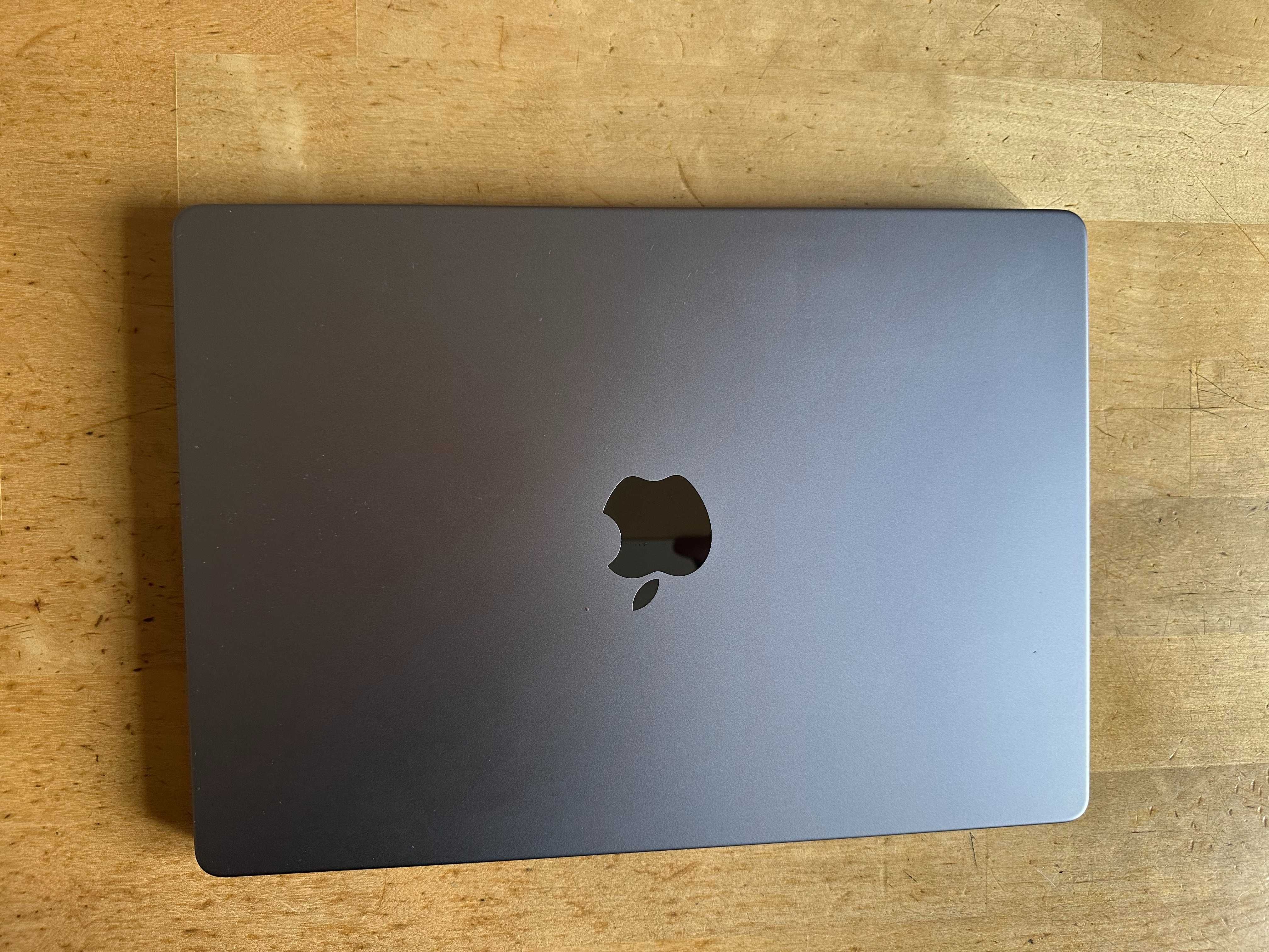 Apple Macbook Pro A2918 M3 без дъно 2023 г