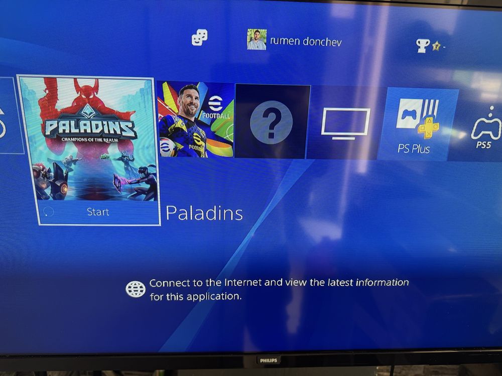 конзола Sony PS4 cuh1003a с 1 джойстик