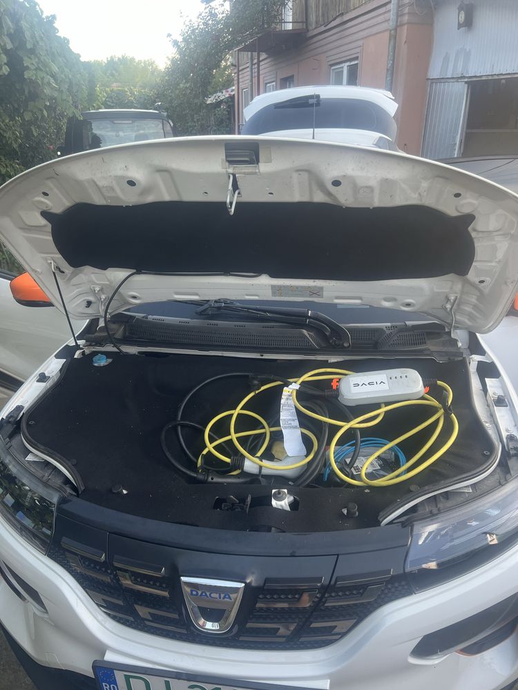 Dacia Spring Full