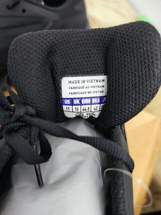 Нови мъжки маратонки Mizuno