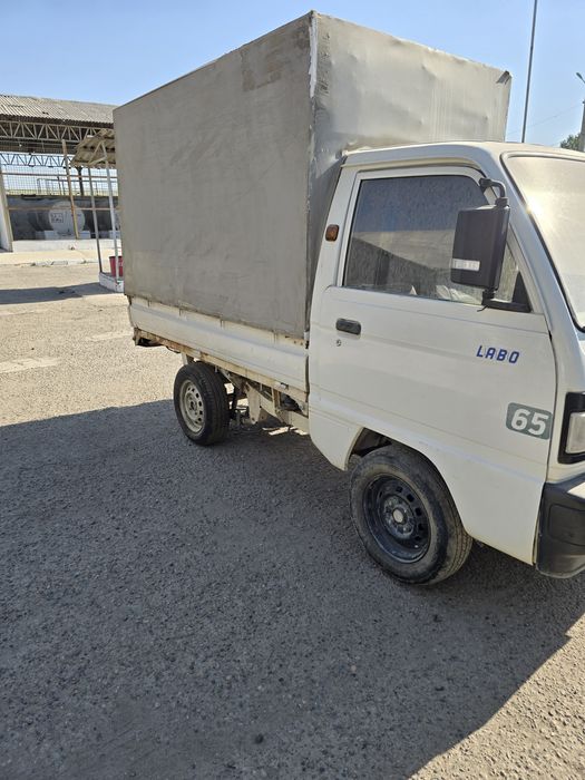 Продаётся автомобиль лабо тентовка