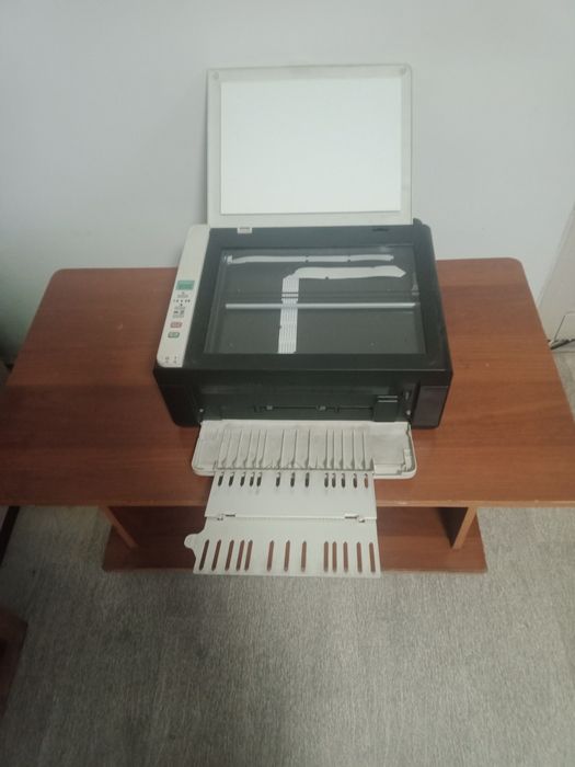 Продается принтер ricon три в одном.