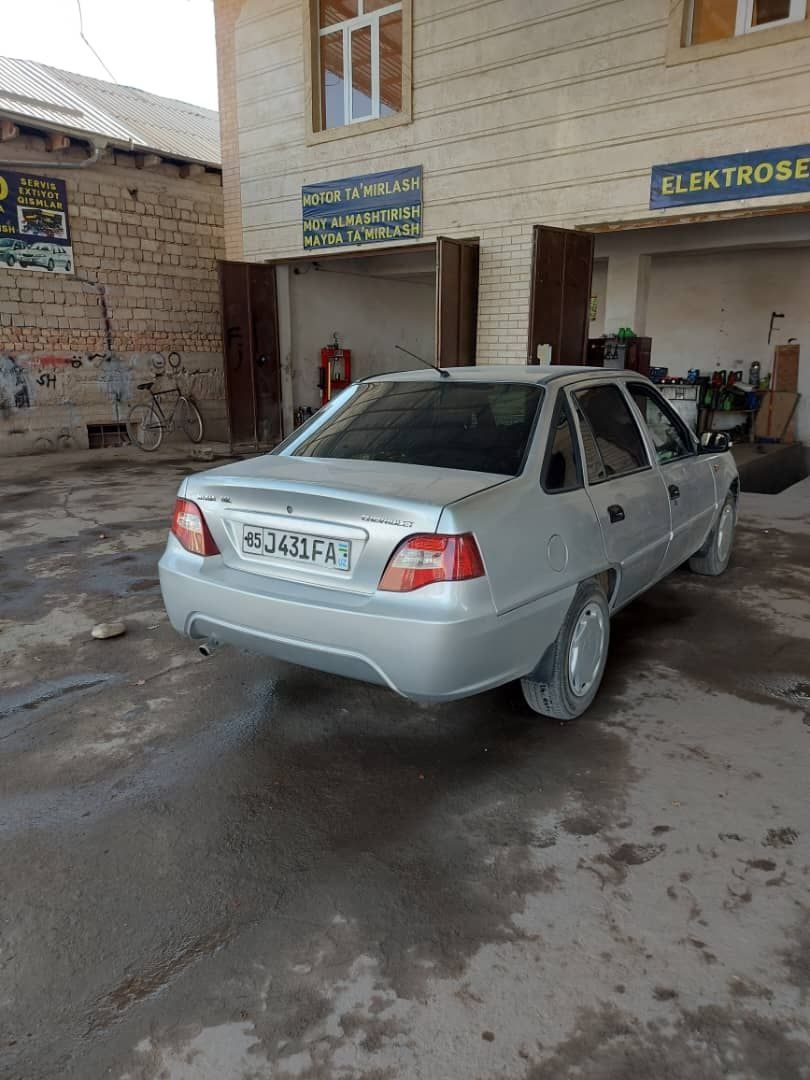 Nexia-2 sotuvda Telefon qiling gaplashamiz