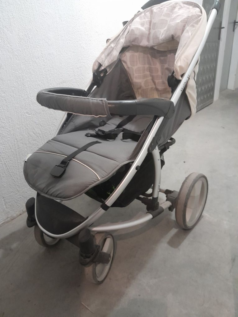 Бебешка количка HAUCK MALIBU XL