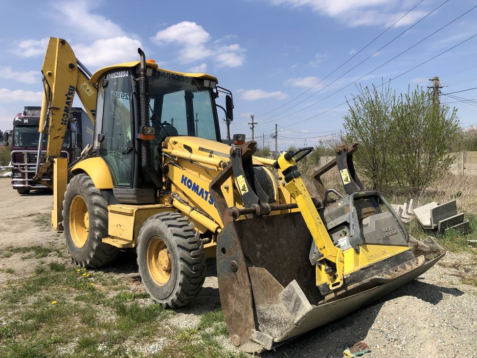 Inchiriez Buldoexcavator, nacela, bascula, compactor, schela, etc.