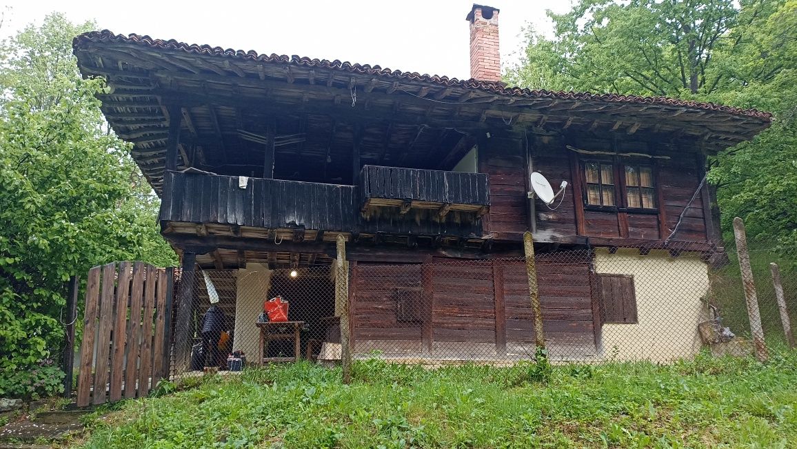 Продава се Къща в с. Вълчовци, Област Велико Търново - 140 кв.м за 715 €/кв.м - Снимка #1