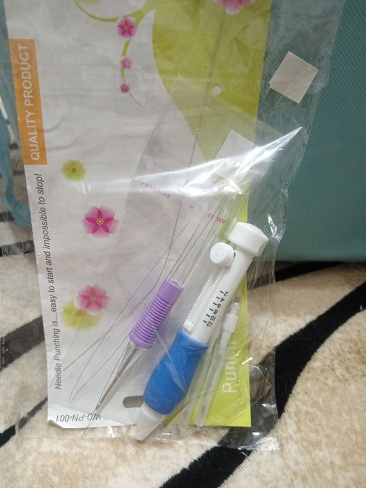 Набор вышивальных игл-перфораторов