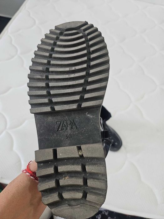 Дрехи обувки  сандали