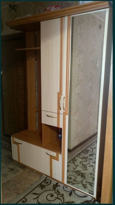 Прихожая комбинированная